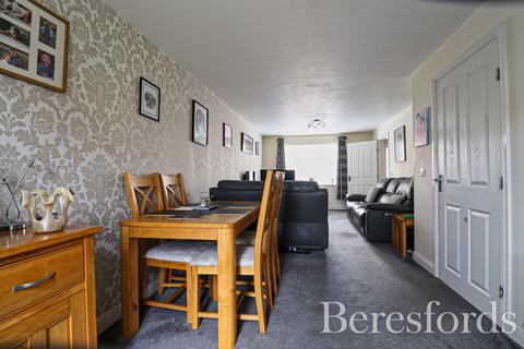3 bedroom terraced house for sale, St. Pauls Mews, Heybridge, CM9