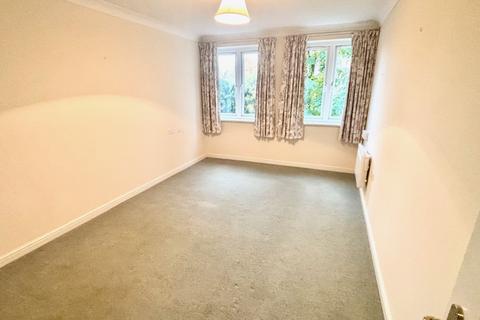 undefined, Oaktree Court Addlestone Park, Addlestone, Surrey, KT15