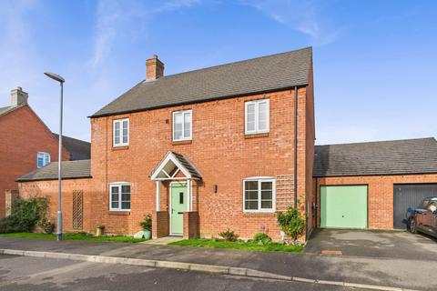 undefined, Freemans Way, Greens Norton, NN12