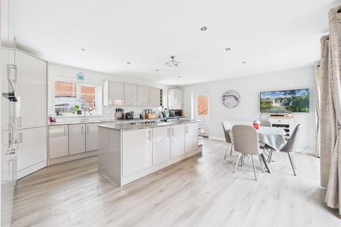 undefined, Freemans Way, Greens Norton, NN12