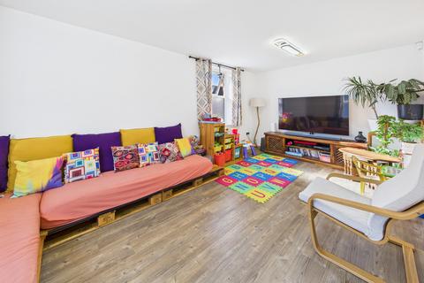 3 bedroom semi-detached house for sale, Camberwell Place, Hemel Hempstead, HP2