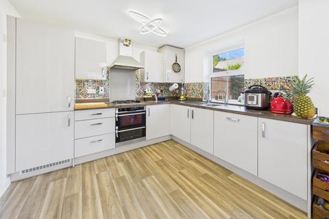 3 bedroom semi-detached house for sale, Camberwell Place, Hemel Hempstead, HP2