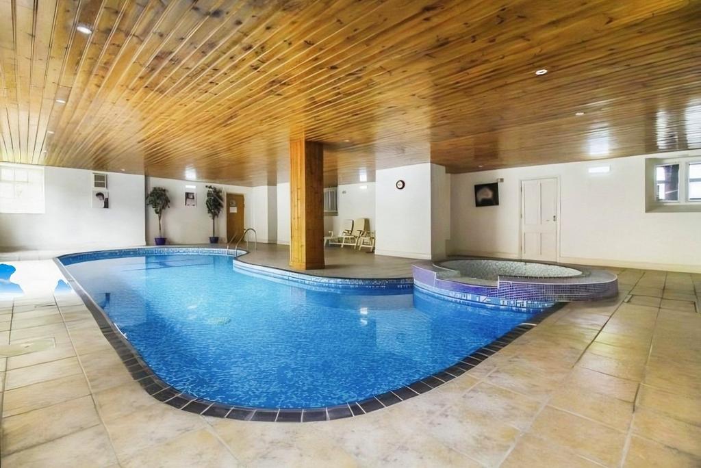 Communal Pool