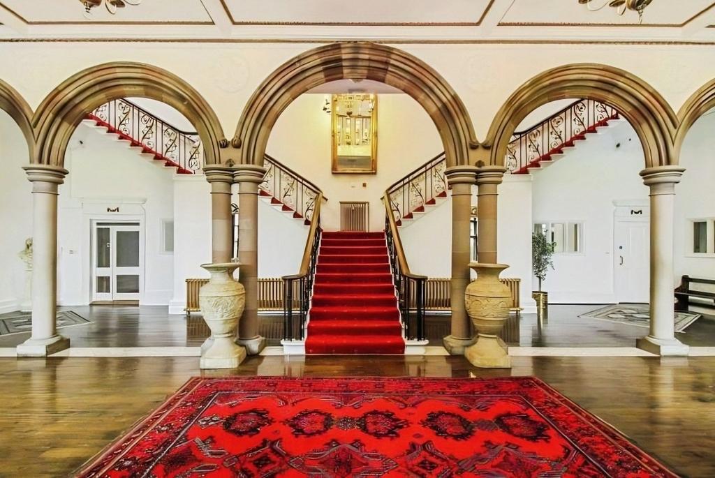 Communal Entrance