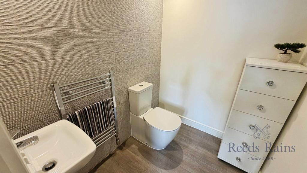 Cloakroom Wc