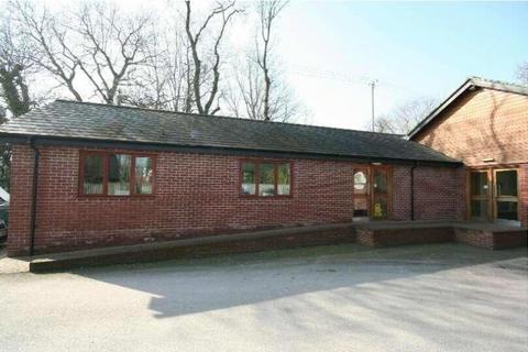 Office to rent, Winsor Rd Winsor SO40 2HR