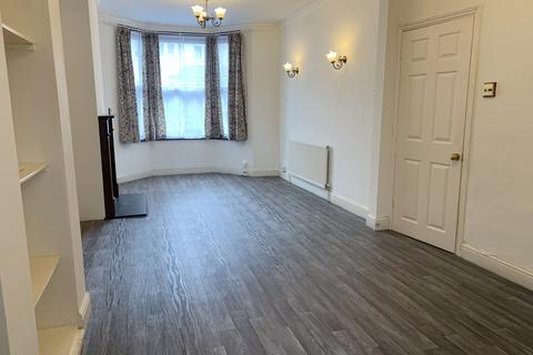 undefined, Lincoln Road, Enfield EN1