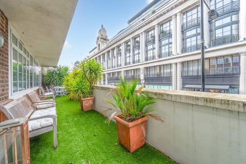 3 bedroom flat to rent, Inverness Terrace, Bayswater, London, W2