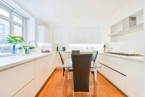 3 bedroom flat to rent, Inverness Terrace, Bayswater, London, W2