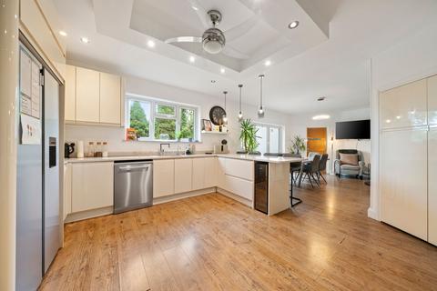undefined, Couchmore Avenue, Esher, KT10