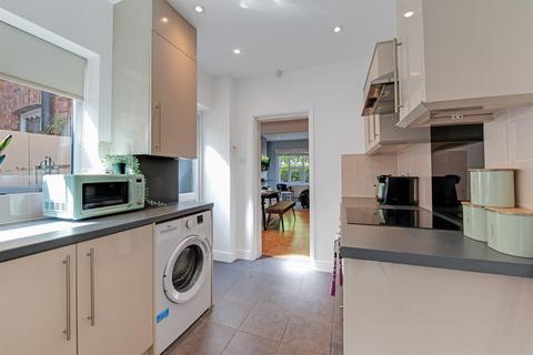 undefined, Highfield Road, London