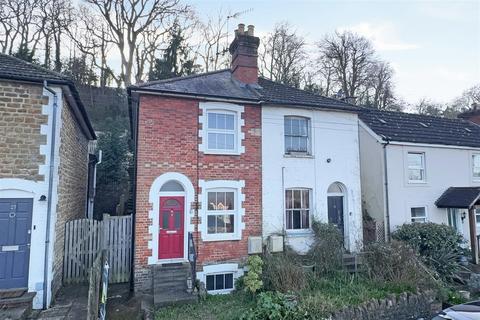 Godalming  *No Onward Chain*