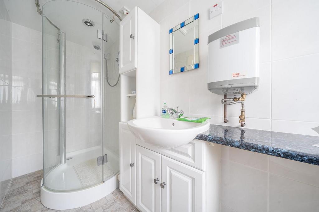 EN-SUITE.jpg