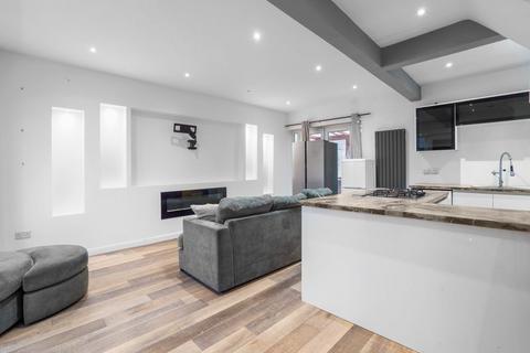 undefined, Leeds LS7