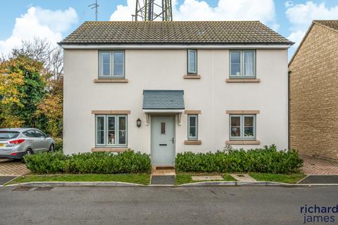 3 bedroom detached house for sale, Robinscroft, Swindon, Swindon, SN25