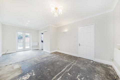 undefined, Markway, Sunbury-On-Thames TW16