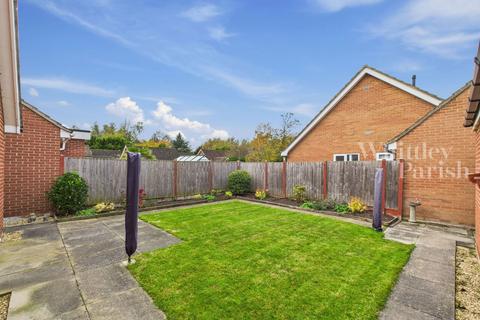 2 bedroom detached bungalow for sale, Clements Close, Scole