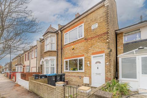 3 bedroom terraced house for sale, Beaconsfield Road, Enfield