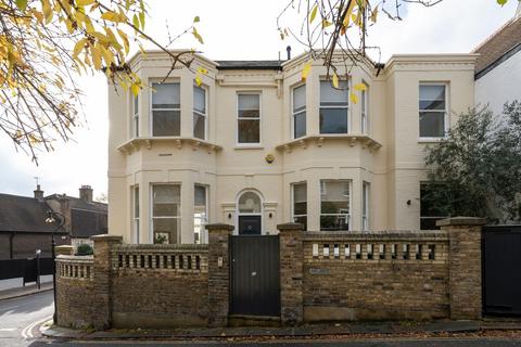 undefined, Christchurch Hill, London NW3