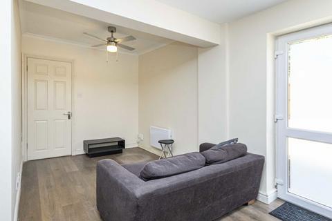 undefined, Elmcroft Close, London W5