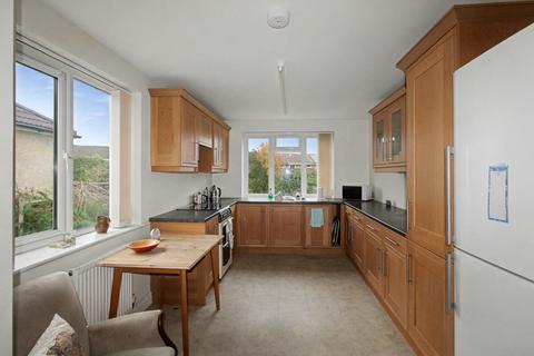 2 bedroom detached house for sale, Manor Road,  Farnborough , GU14