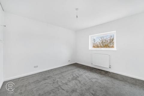 4 bedroom terraced house for sale, Allingham Close, London, W7