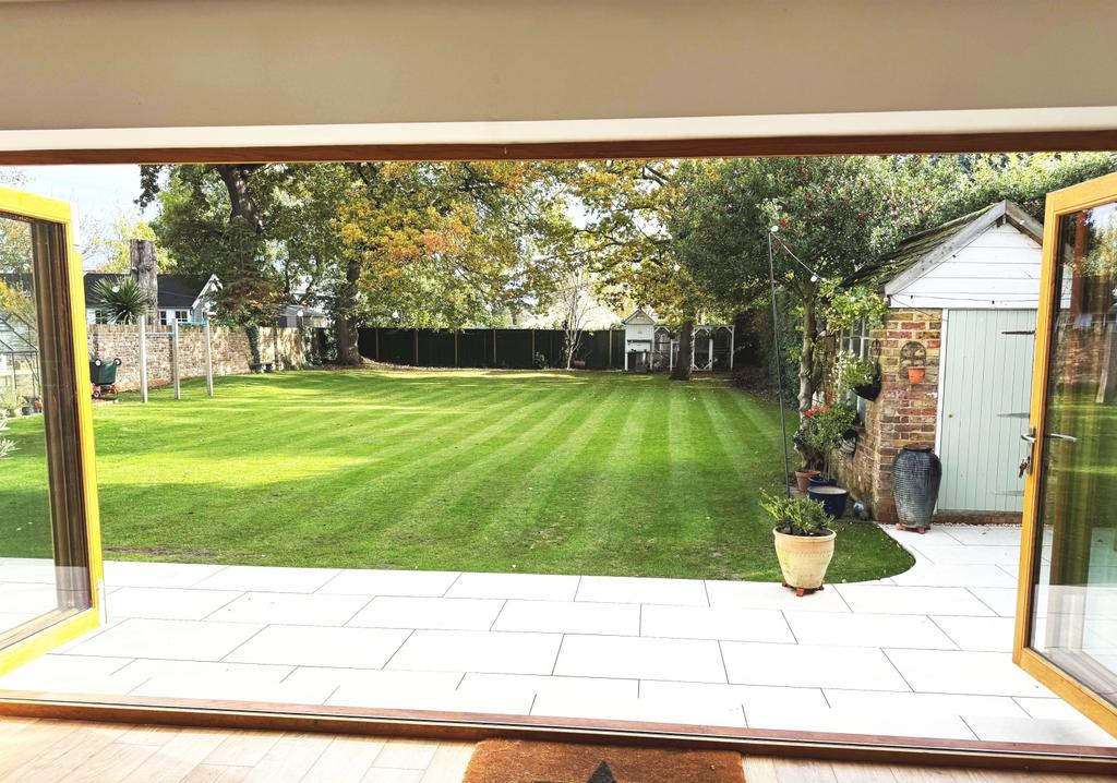 Bi-Folds