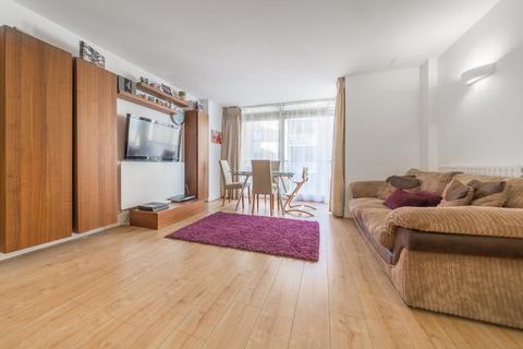 2 bedroom apartment to rent, Lowry House, Canary Wharf E14