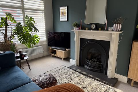 14 Ingleton Road, Stockport, SK3 9NN