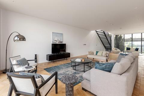 3 bedroom property for sale, Battersea Power Station, Circus Road South, London, SW11
