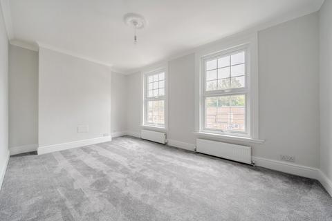 2 bedroom maisonette for sale, Congleton Grove, Woolwich