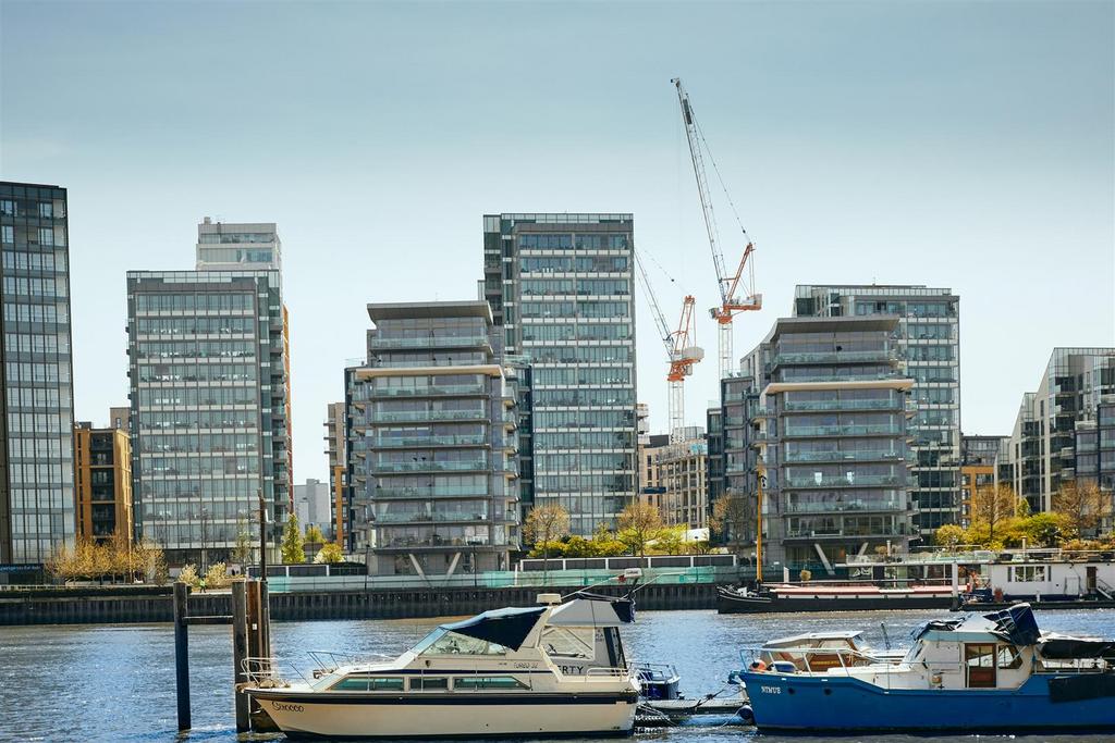 Riverside Quarter, Wandsworth, SW18 2 bed flat - £3,500 pcm (£808 pw)