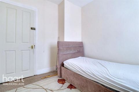 undefined, Lansdowne Road, CHATHAM