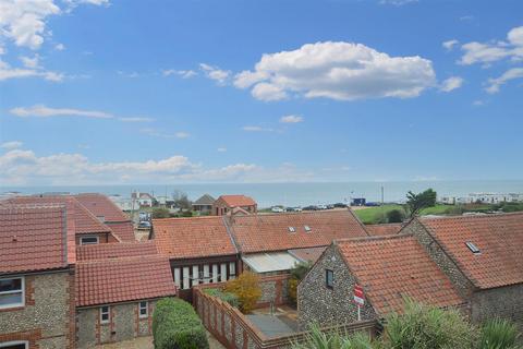 4 bedroom detached house for sale, High Street, East Runton, Cromer
