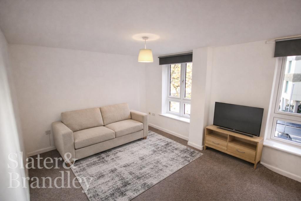 22 Chardlace - Living room 2