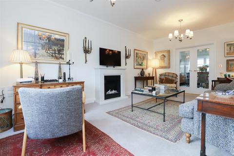 undefined, Forest Grove, Cotswold Gate, Burford