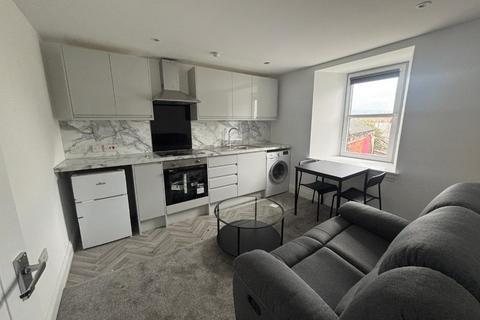 2 bedroom flat to rent, Cowane Street, Stirling Town, Stirling, FK8