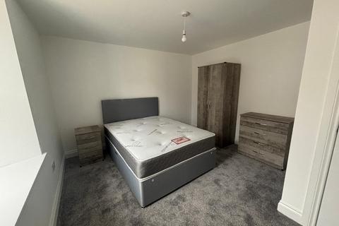 2 bedroom flat to rent, Cowane Street, Stirling Town, Stirling, FK8