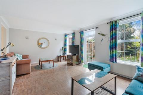 undefined, Dorking Road, Epsom