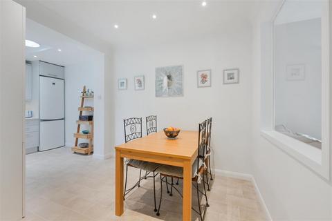 undefined, Dorking Road, Epsom