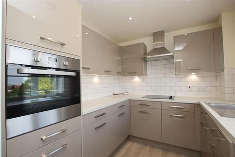 undefined, King Edward Avenue, Dartford