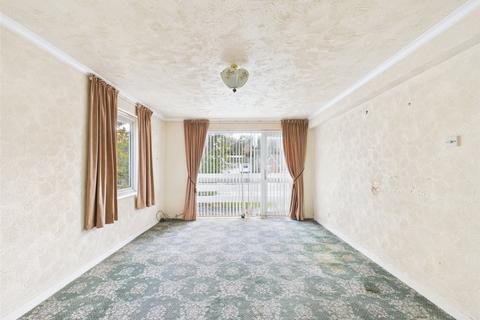 undefined, Berkeley Drive, Hornchurch RM11