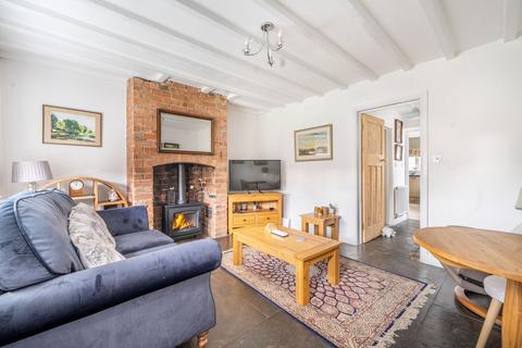 undefined, Farm Street, Fladbury, WR10