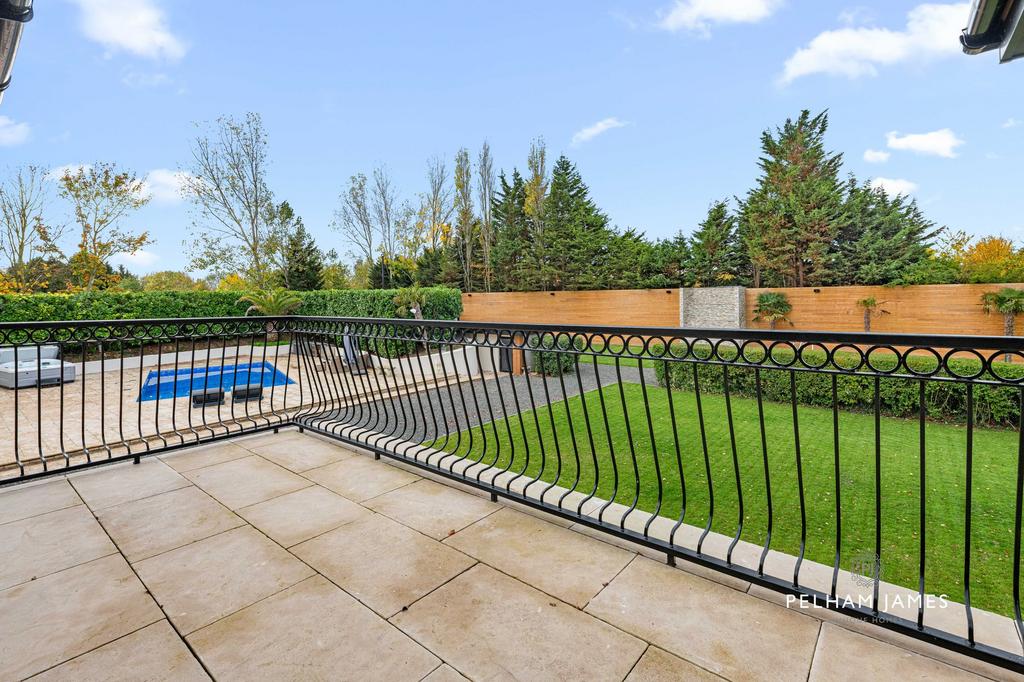 Balcony, Lincoln Road, Peterborough