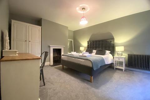 9 bedroom house to rent, Brunswick Road, Gloucester GL1