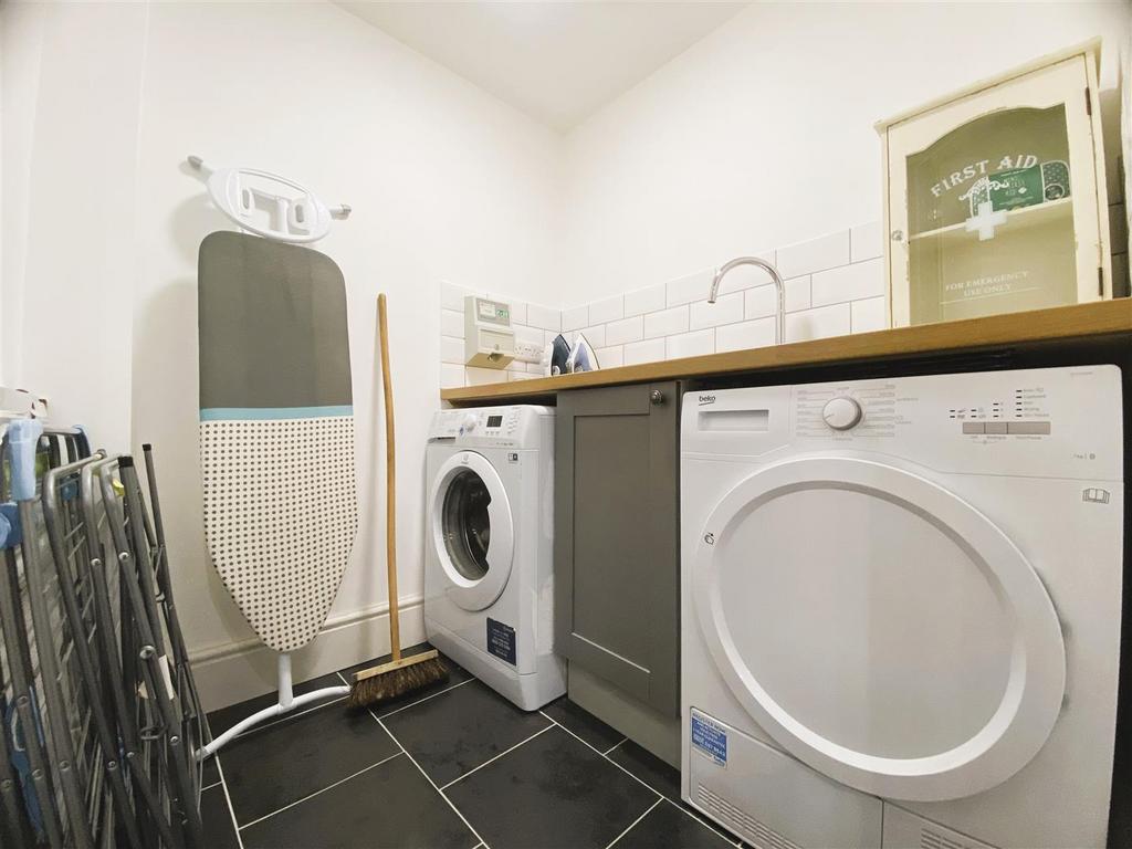 Laundry Room.jpg