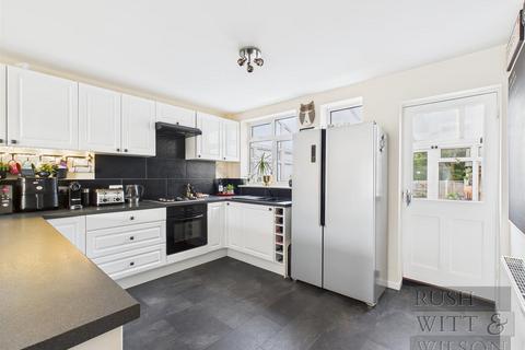 4 bedroom detached house for sale, Ashburnham Road, Hastings