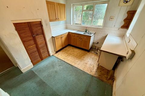 4 bedroom maisonette for sale, First Floor Flat, 4 Bryanstone Road, Bournemouth, Dorset, BH3 7JE