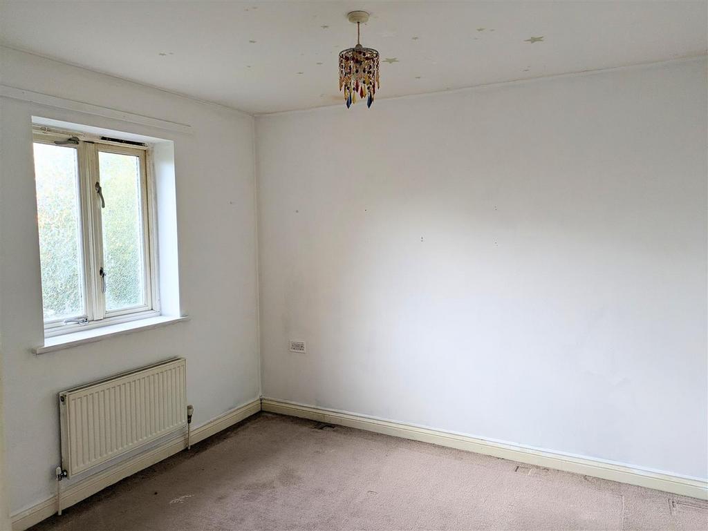 Bedroom2 1.jpg
