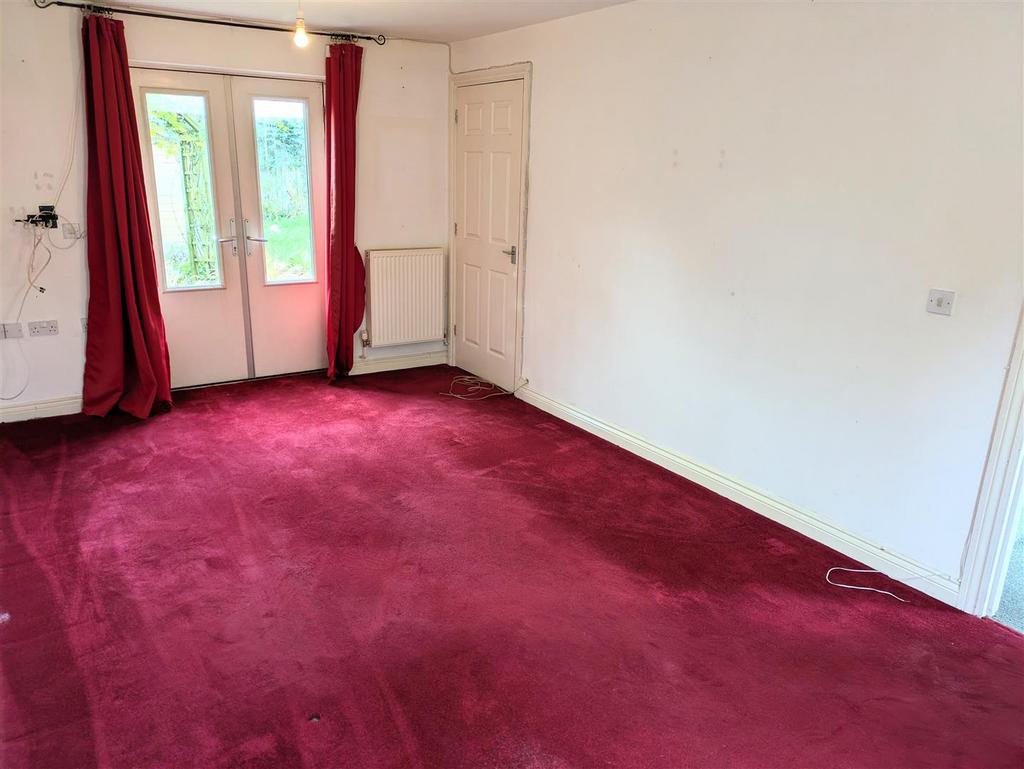 Livingroom 2.jpg